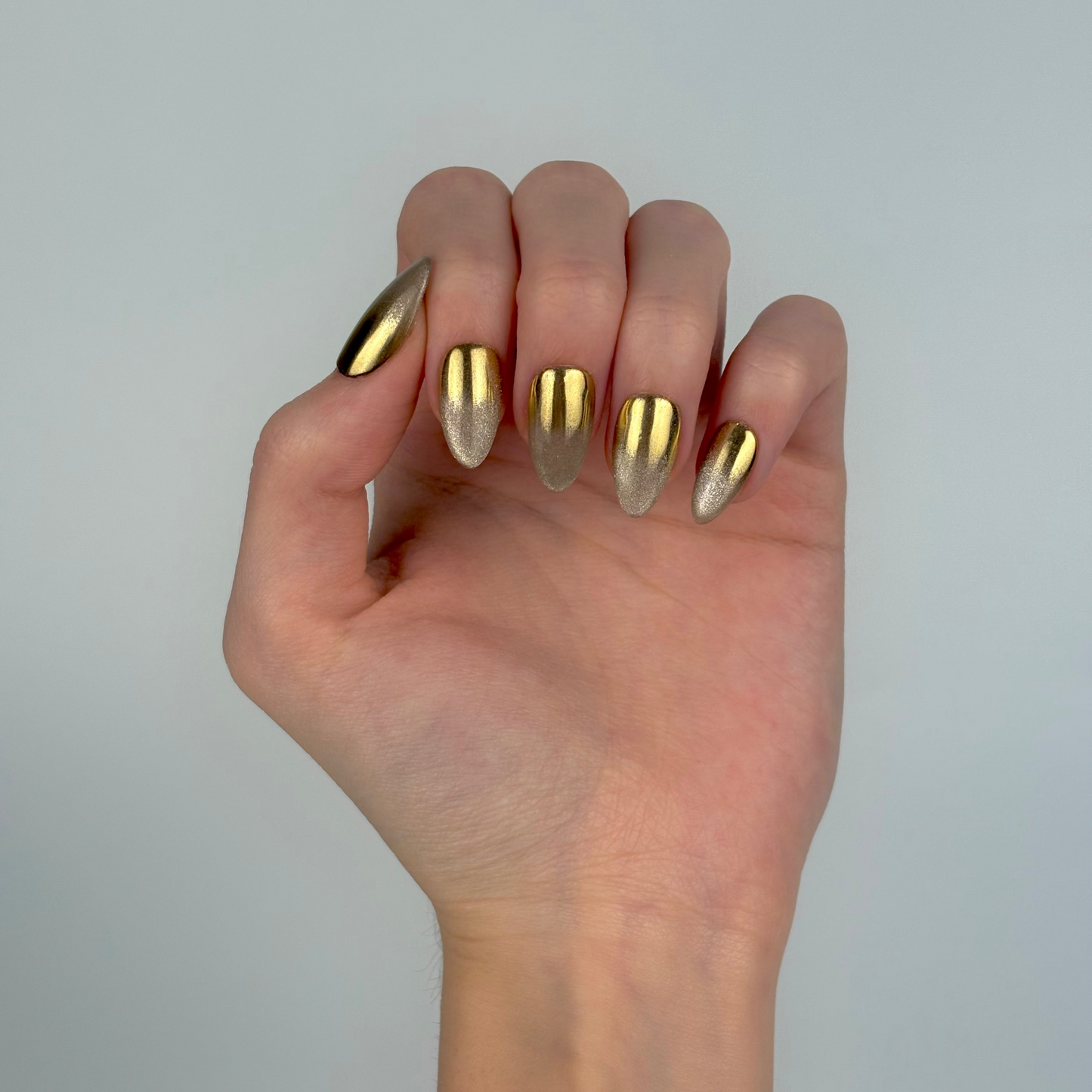 CHEERS! (MIDNIGHT TOAST)