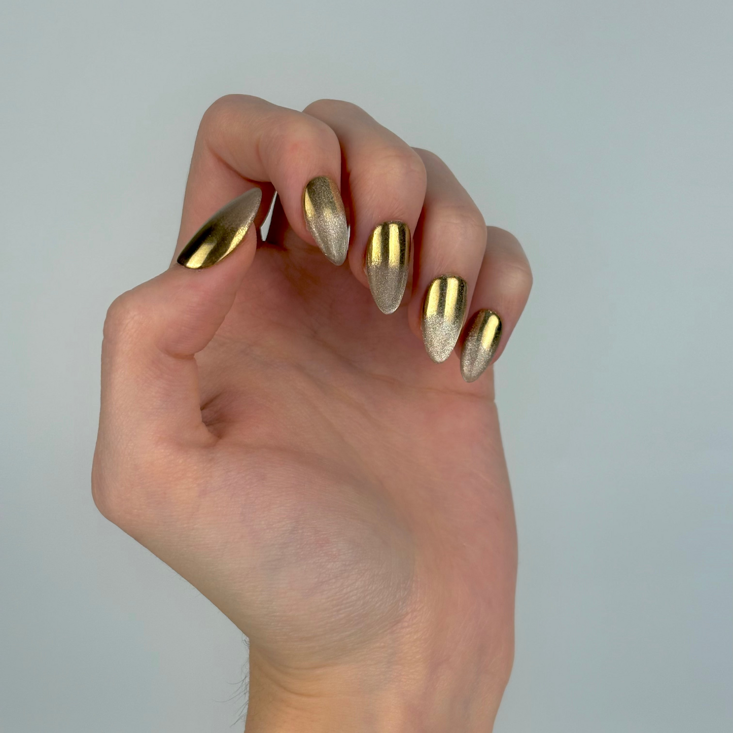 CHEERS! (MIDNIGHT TOAST)